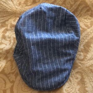 Levi’s Grey W/White Stripes Cap / L/XL / Authentic / New Never Worn / NWT